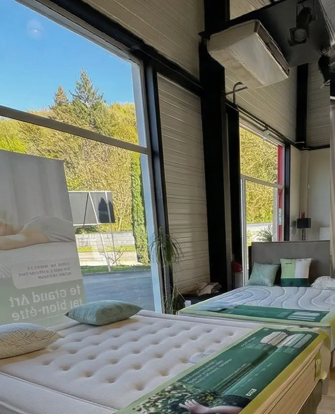 Matelas exposés dans le magasin Mazaryk